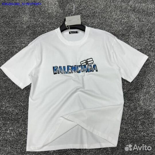 Футболка Balenciaga