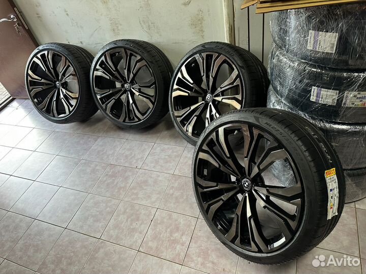 Комплект летние колеса R23 BMW X7 G07 individual