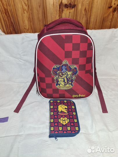 Рюкзак школьный