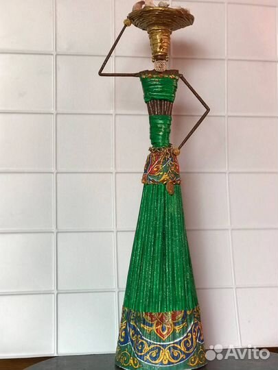 Африканки из бумажной лозы