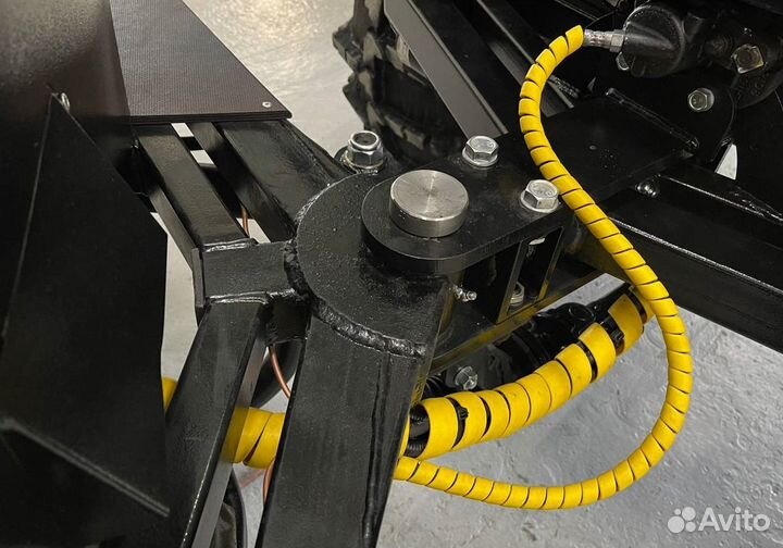 Вездеход переломка Ермак (Снегоболотоход)