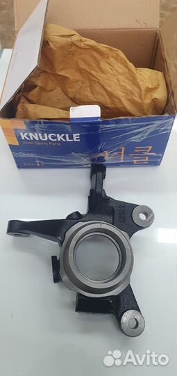 Кулак поворотный пер.правый KIA RIO 00-05 г. с ABS