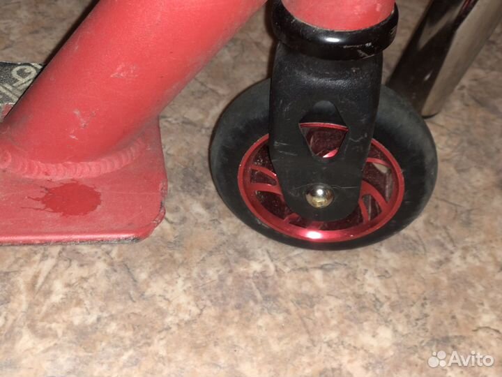 Трюковой самокат