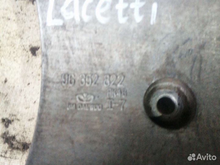 Кронштейн для кондиционера Chevrolet Lacetti