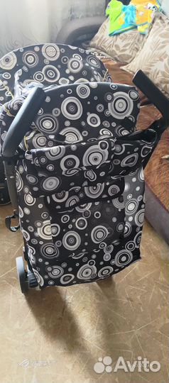 Прогулочная коляска трость