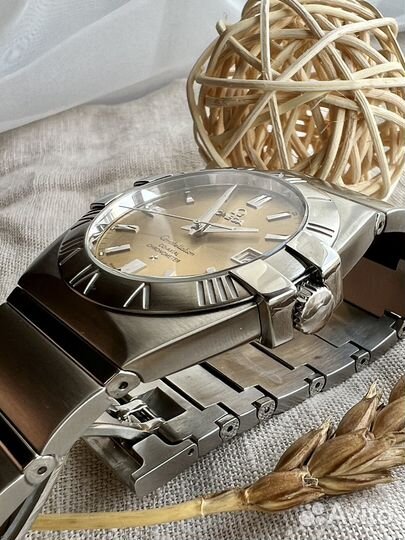 Часы Omega constellation