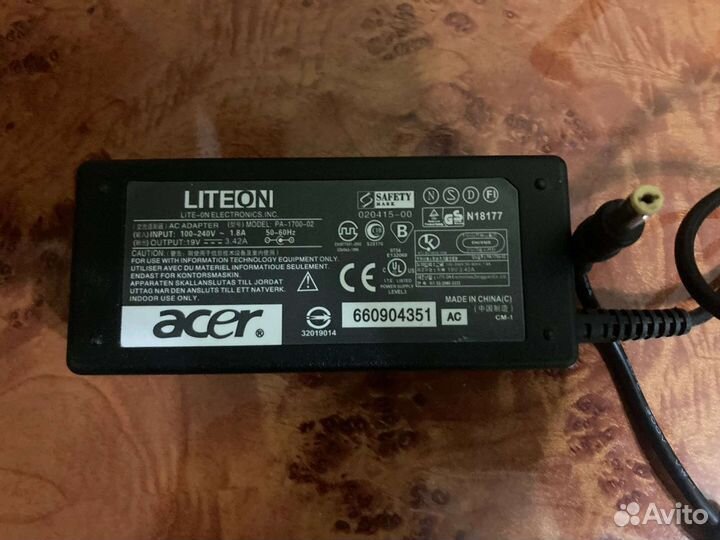 Блок питания для ноутбука