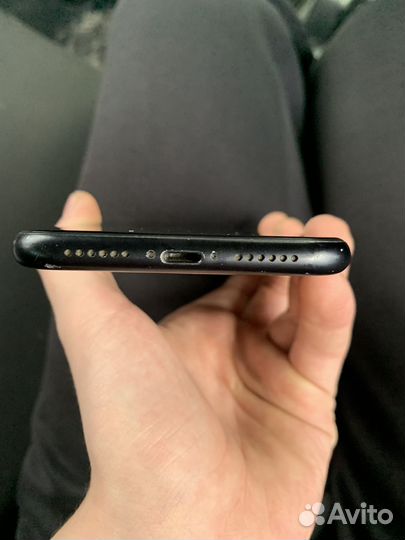 iPhone, 4 ГБ