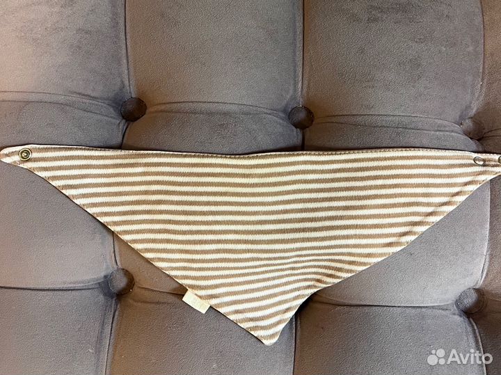 Слюнявчик нагрудник