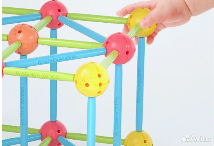 Конструктор Погружение в геометрию, 200 деталей