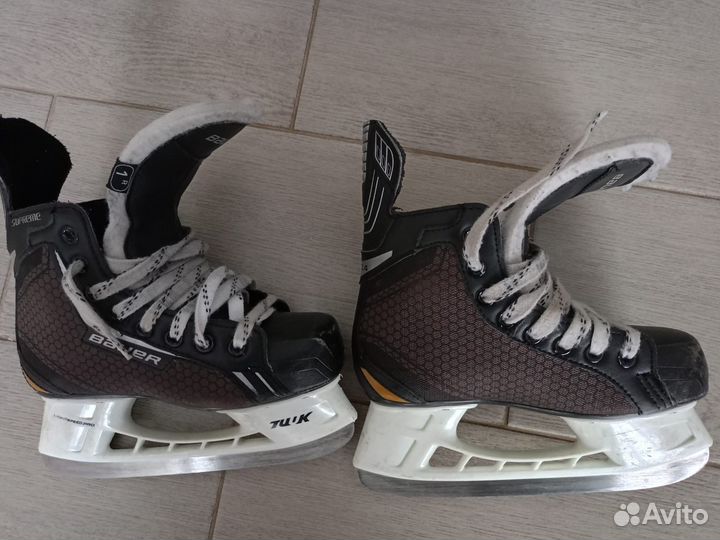 Коньки хоккейные Bauer 33,5 размер