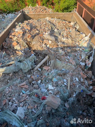 Вывоз мусор тожи деамантаж