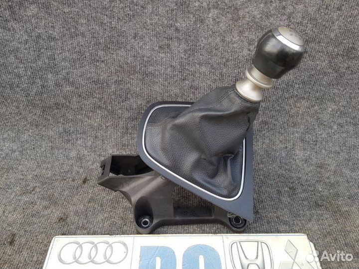 Кулиса кпп Toyota Auris 1zrfae 2010