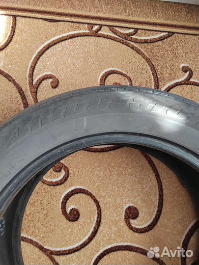 Bridgestone Dueler H/L 33 235/55 R19