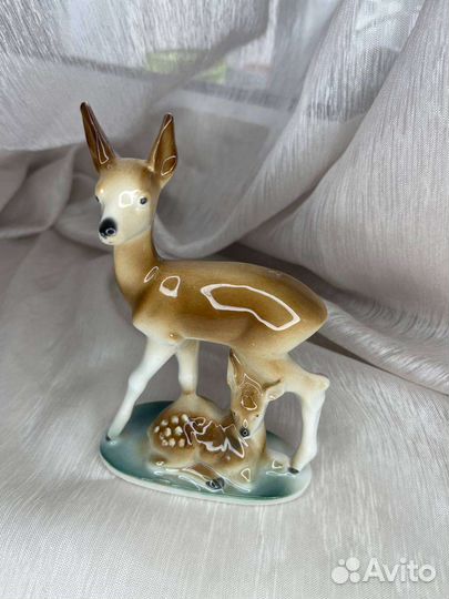 Статуэтка олениха с олененком Германия