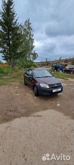 LADA Granta 1.6 МТ, 2012, битый, 82 500 км