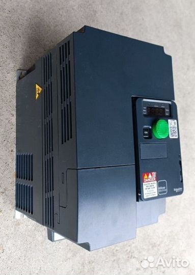 Преобразователь Schneider Electric ATV320U55N4C