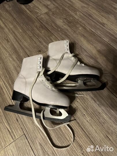 Коньки фигурные детские 31-32