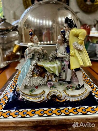 Антиквариат: Фарфоровая статуэтка (Germany)