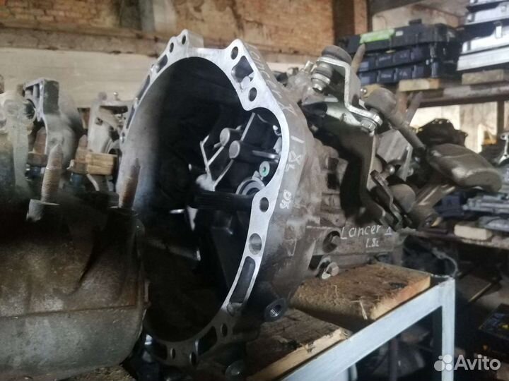 МКПП Mitsubishi Lanser 10, 1.8