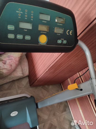 Электрическая беговая дорожка
