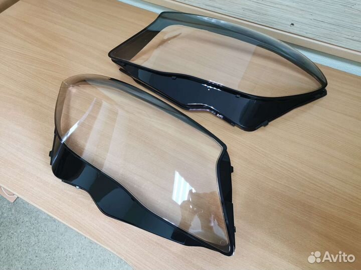 Стекла фар левое правое Mercedes GLA x156