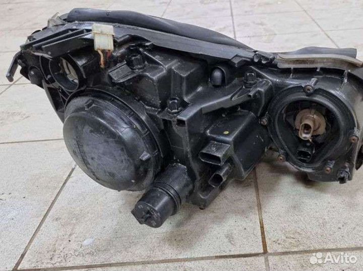 Фара Мерседес Е класс W211