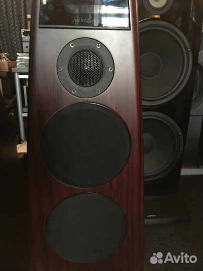 Meridian audio DSP5200