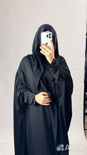 Абая, мантия с кулисой