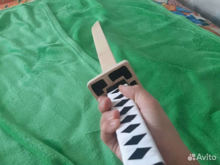 Деревянная катана