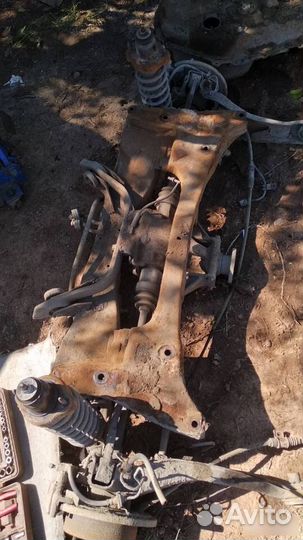 Mitsubishi outlander 1 4WD задний подрамник