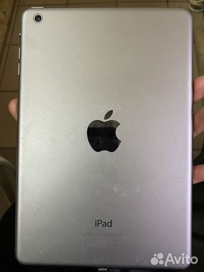 Планшет Apple iPad mini