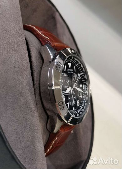 Часы Citizen EcoDrive BL5250-02L