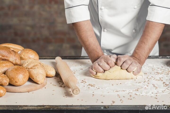 Работник кухни в пекарню (Павлова, 46)