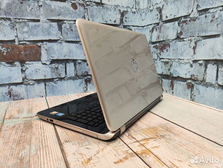 Игровой ноутбук intel-i7/2видеокарты/8Gb/SSD