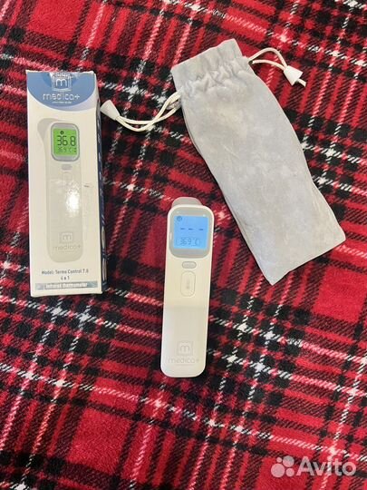 Медицинский бесконтактный термометр