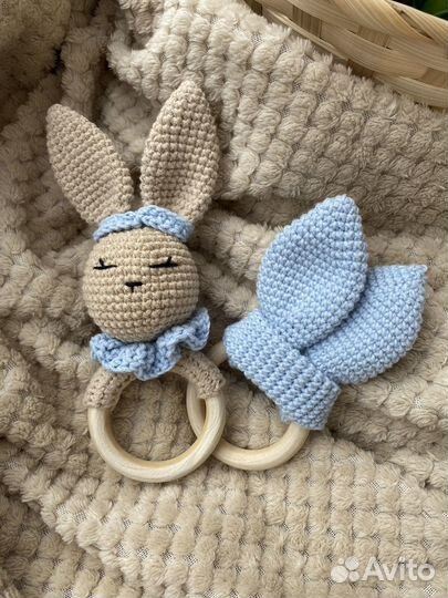 Погремушки и грызунки-шуршалки ручной работы