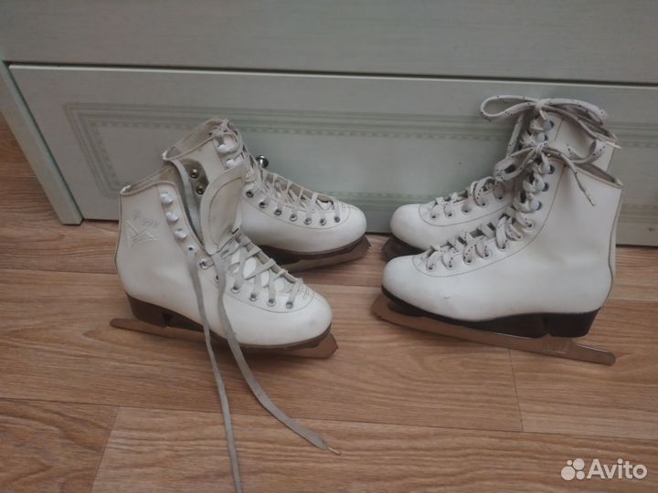 Коньки фигурные