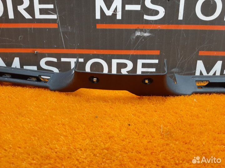 Накладка на порог салона правая Mercedes-Benz