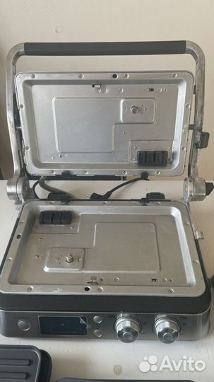 Мультигриль-вафельница DeLonghi CGH1030D