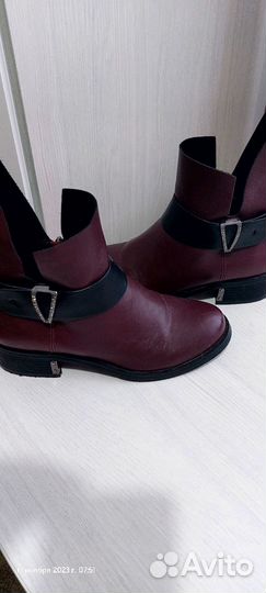 Ботинки демисезонные для девочки 36размер