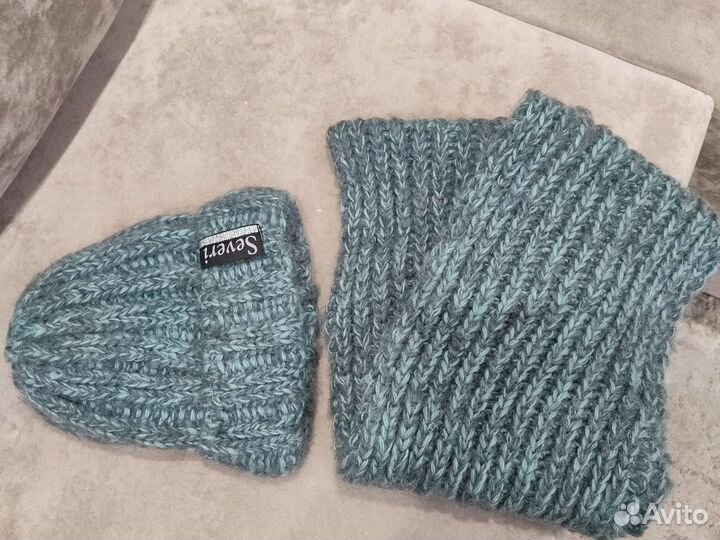 Комплект шапка и снуд женский