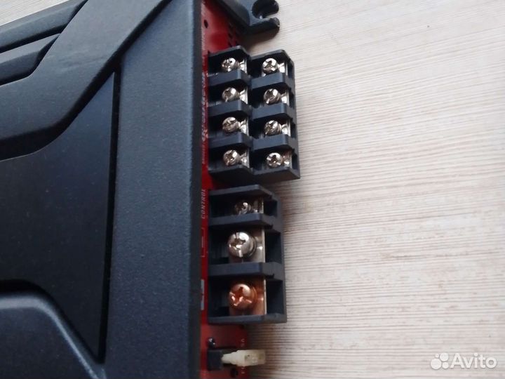 Продам усилитель