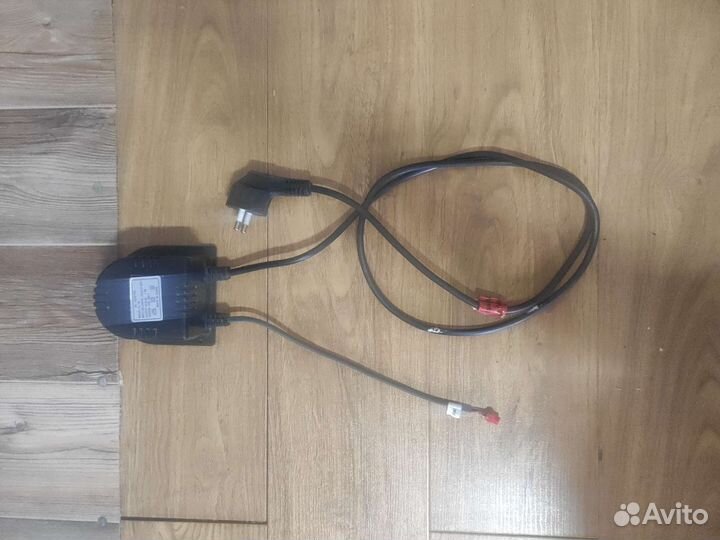 Блок питания YL-18