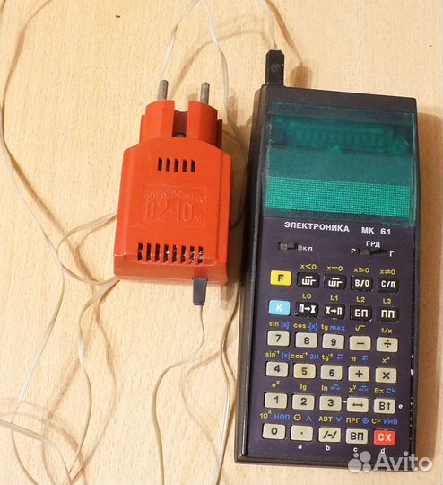 Калькулятор Электроника мк 61