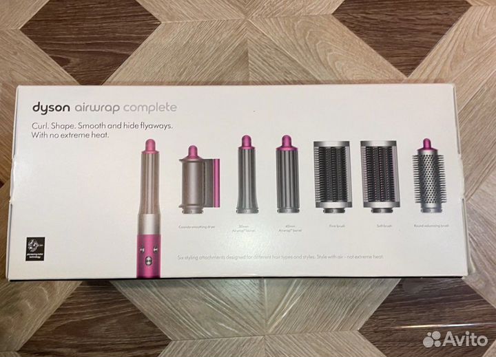 Фен стайлер Dyson Airwrap Complete HS05 несколько