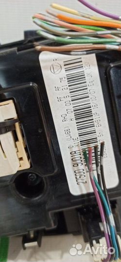 Блок управления (печкой) климат контролем Nissan