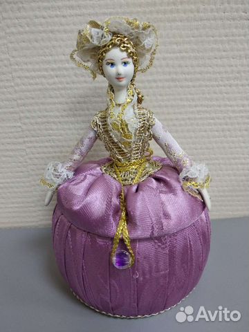 Фарфоровая шкатулка