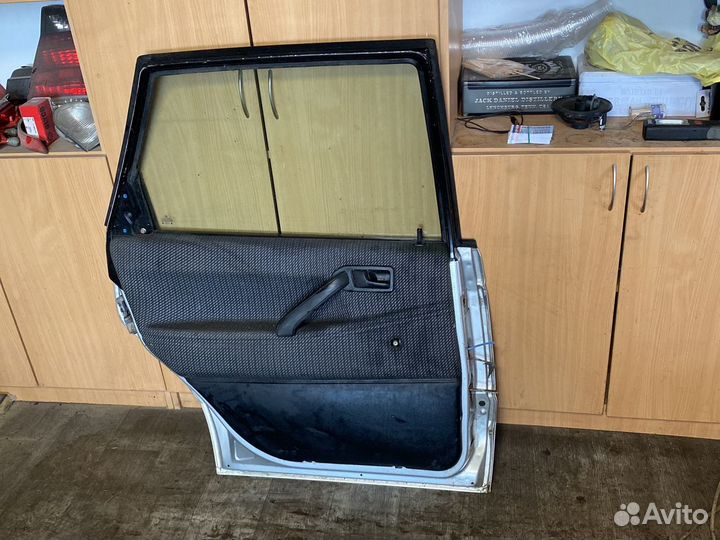Volkswagen passat b3 задняя дверь в сборе