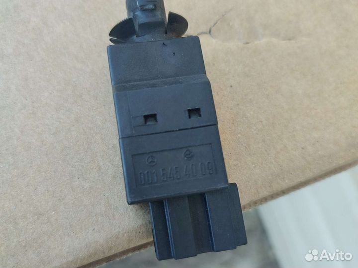 Мерседес W 211датчик стоп сигнала лягушка